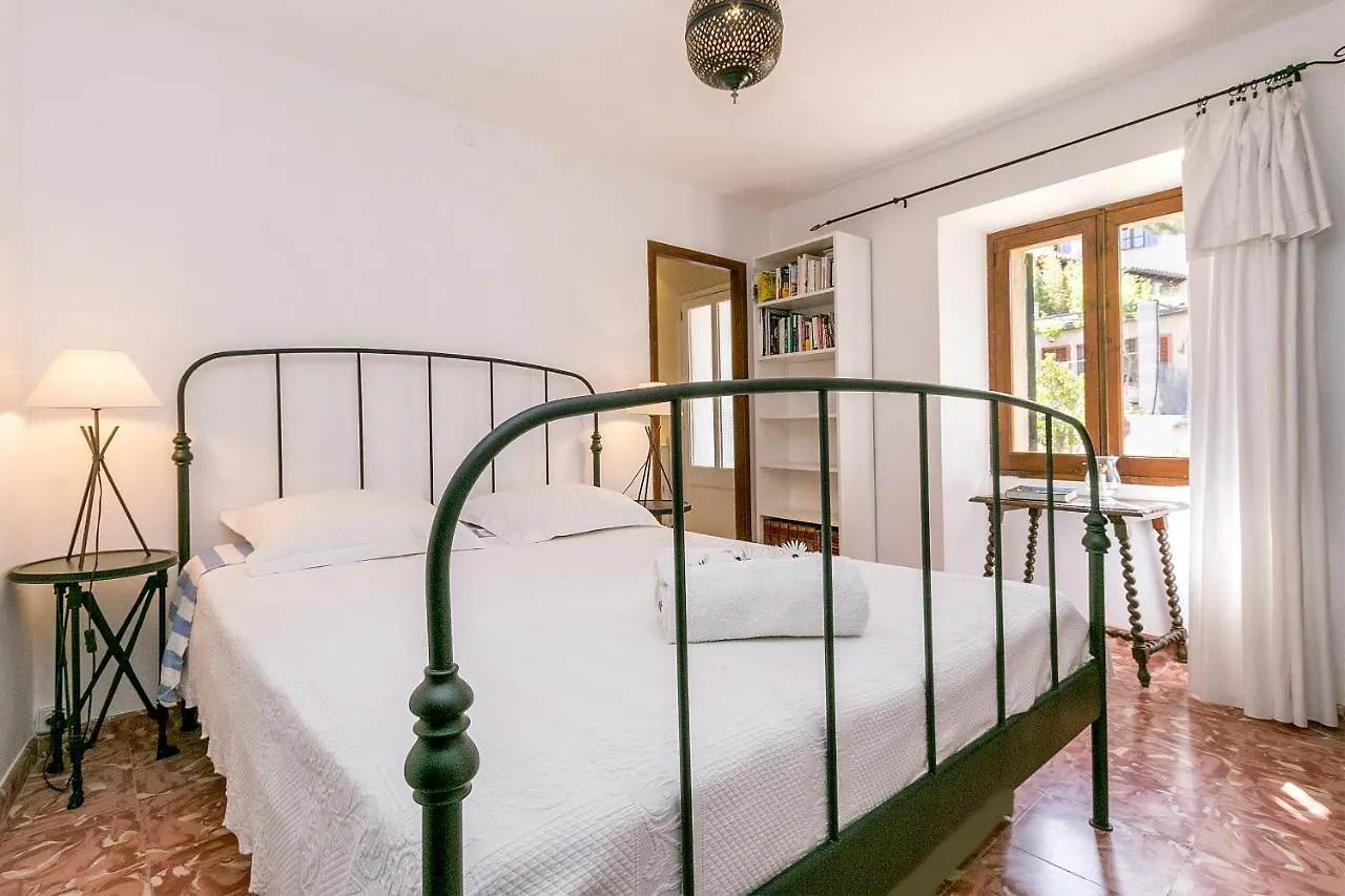 Town House Can Gregal Pollenca Spain